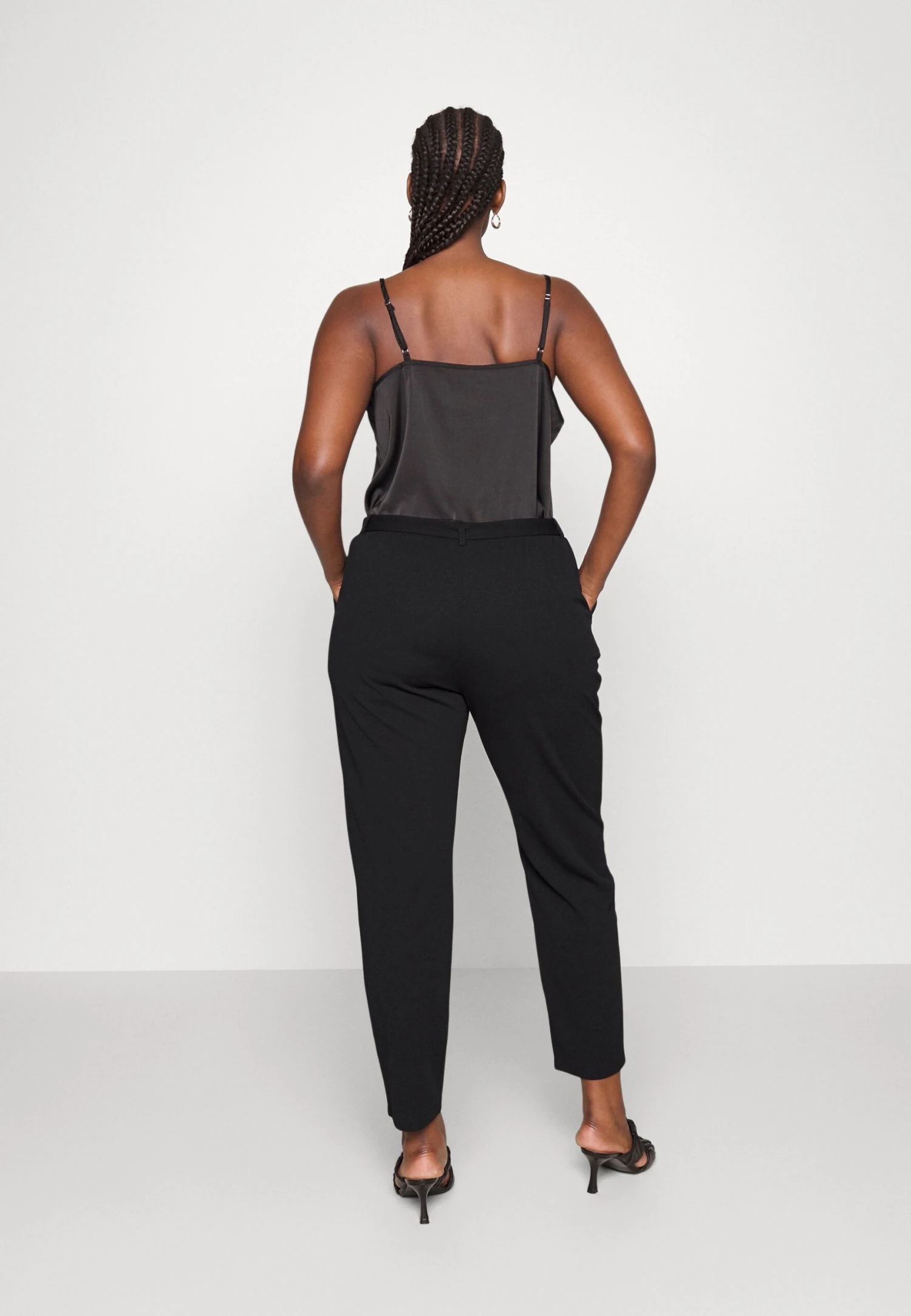 Pantalon Classique - Black 5 Pantalon Classique - Black – Image 3