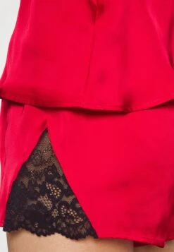 Anna Field 4 Piece Gift Set - Pyjama - Black/Red 24 Anna Field 4 Piece Gift Set - Pyjama - Black/Red -Anna Field Soldes Boutique 1b05099bd812403a89fd3d29c3729797