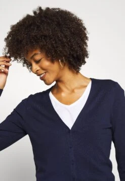 Anna Field Gilet - Dark Blue 11 Anna Field Gilet - Dark Blue -Anna Field Soldes Boutique 2e5f6a6b6db740ecb2351e4944851e0d