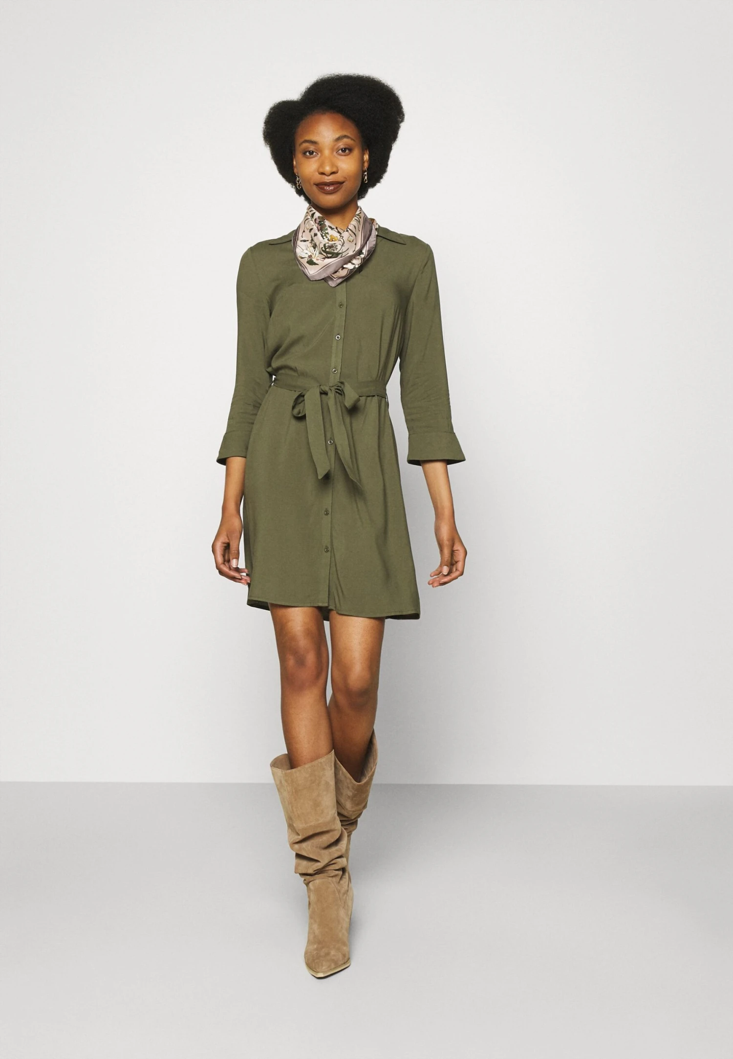 Anna Field Robe Chemise - Olive 4 Anna Field Robe Chemise - Olive – Image 2