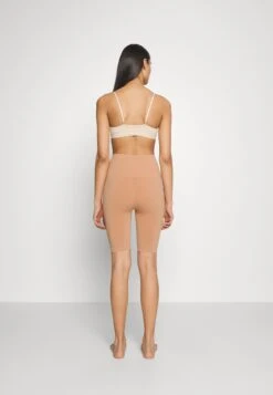 Anna Field Strong Shaping - Lingerie Sculptante - Nude 9 Anna Field Strong Shaping - Lingerie Sculptante - Nude -Anna Field Soldes Boutique afd81013ca3d4befbc0379bd1dea7d99