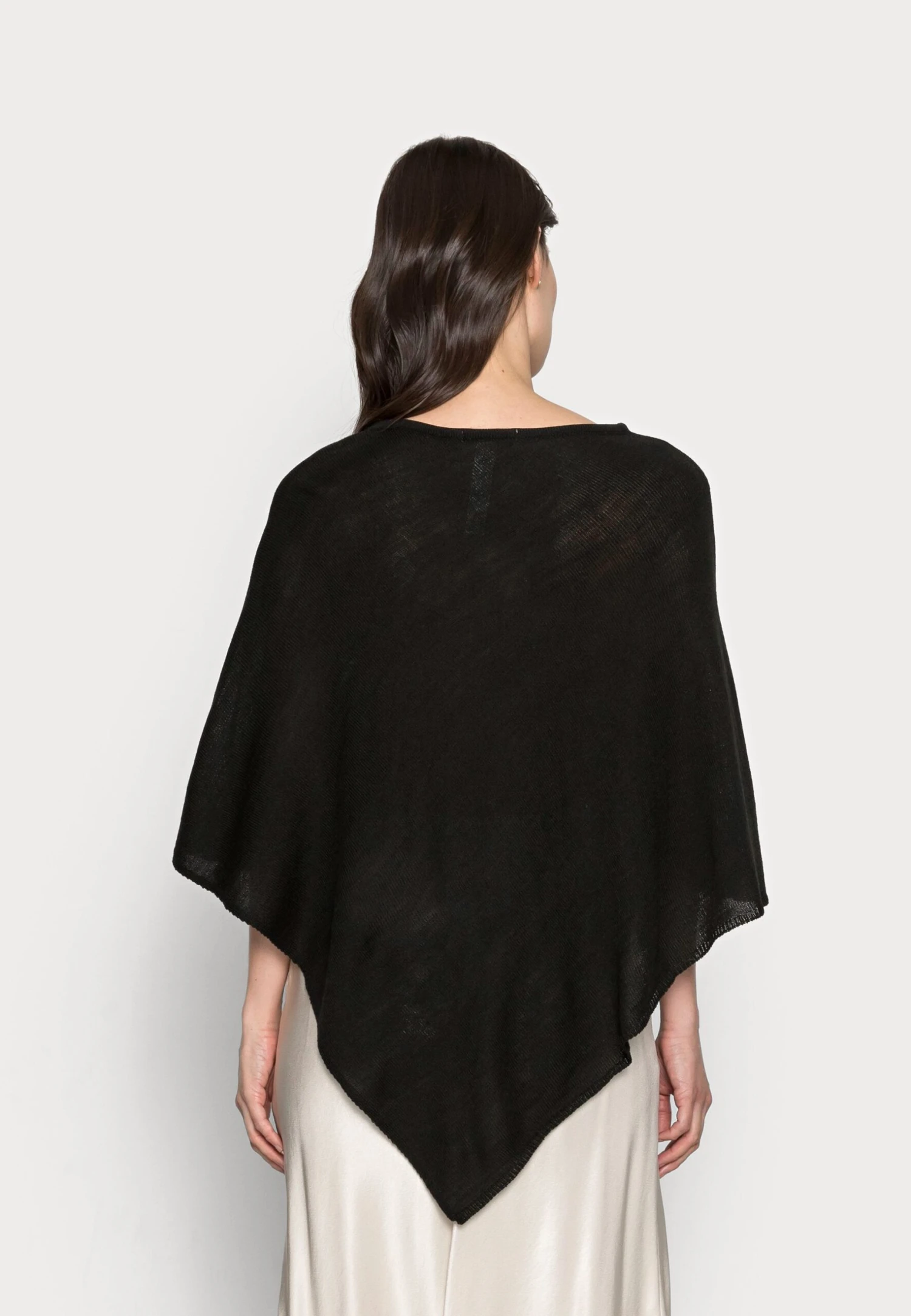 Anna Field Cape - Black 5 Anna Field Cape - Black â Image 3