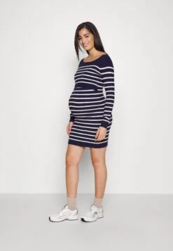 Robe Pull - Blue/White