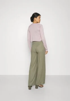 Anna Field Gilet - Light Pink -Anna Field Soldes Boutique ef3eef7b3d9443aea61577632bdf003f